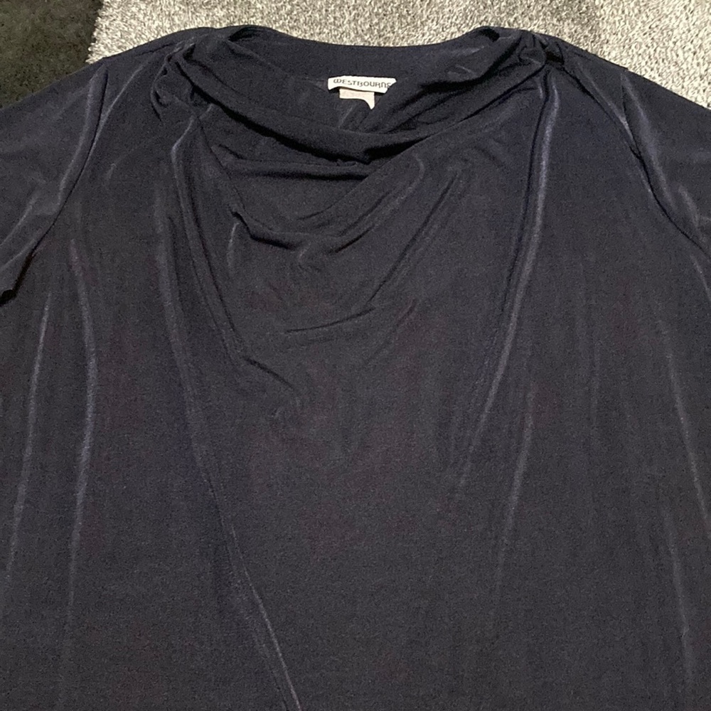 Navy draped neck short sleeve blouse size 4x